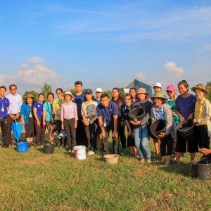 ชาวมหิดลนครสวรรค์ “ปลูกปอเทือง ให้เหลืองรับวันพ่อ”