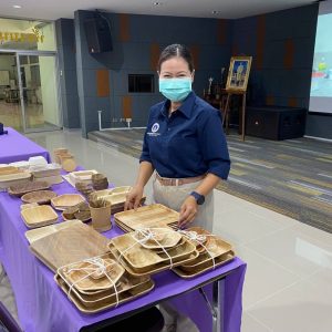 อ.ดร. ปัณฑารีย์ แต้ประยูร เป็นวิทยากรถ่ายทอดความรู้ให้กับสถานประกอบการอาหารว่างและเครื่องดื่ม วิสาหกิจชุมชน