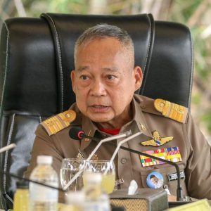 มหาวิทยาลัยมหิดล ร่วมบรรยายการทำเกษตรที่เป็นมิตรกับสิ่งแวดล้อมให้กับราชเลขานุการในพระองค์ฯ